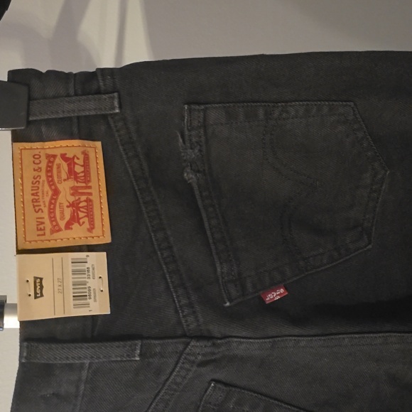Levi's Hi-Rise Mom Jeans Tapered Leg Size 27×27 Color Black Vintage - Picture 6 of 9